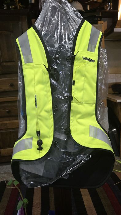 Bmw motorrad жилетка с подгрев airbag  HELITE