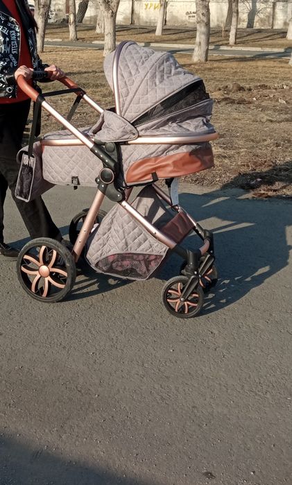 Детская коляска 15000