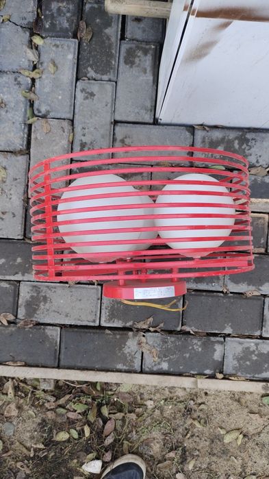 Продам люструдля спальни