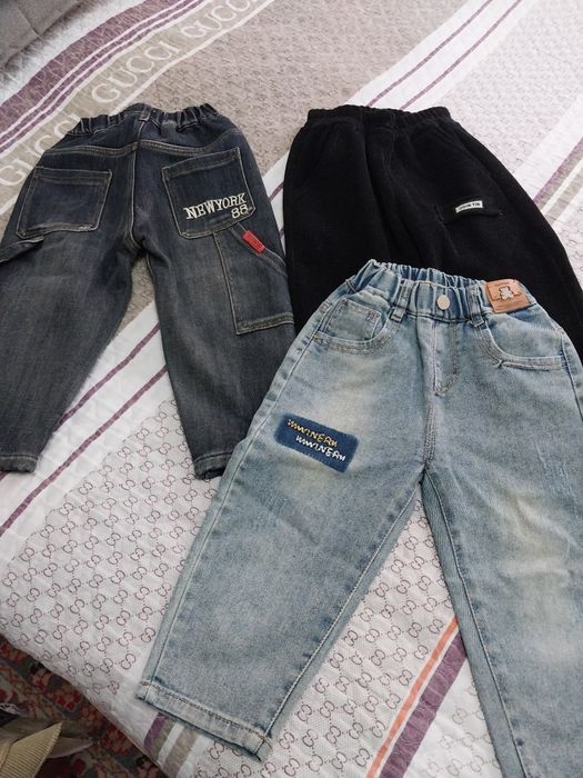 Брюки на мальчика б/у ,3-5 лет