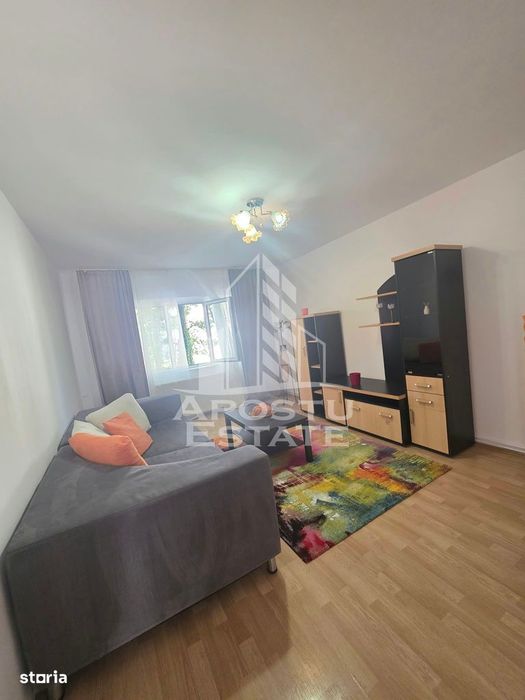 Apartament  2camere de inchiriat zona LIPOVEI