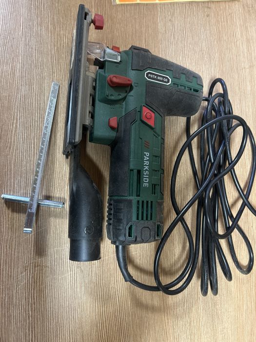 прободен трион  parkside