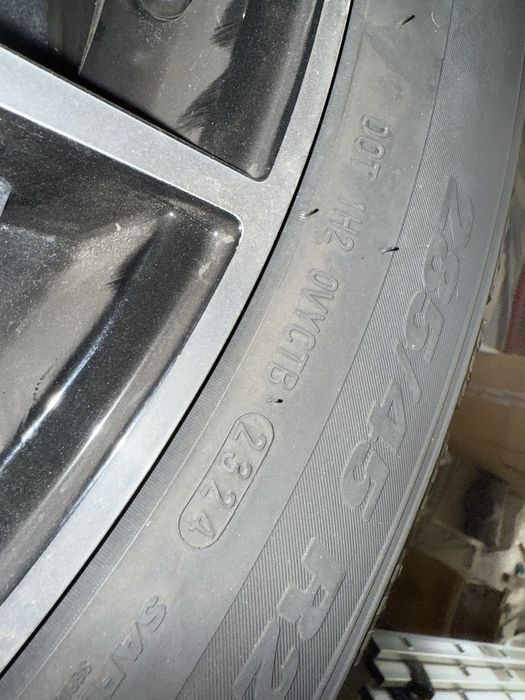 Зимни гуми и джанти ауди 20"