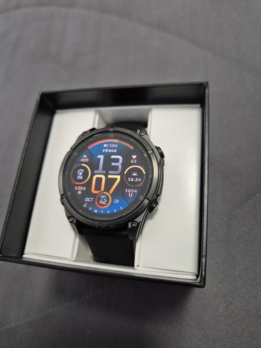 Vand ceas Garmin Fenix 8 47mm | AMOLED | SAPPHIRE | Carbon gray DLC titanium | In Garantie