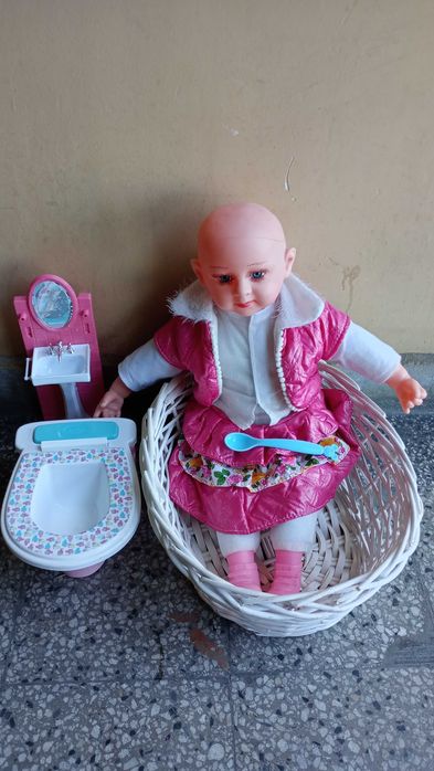 Детски  кукли и аксесоари