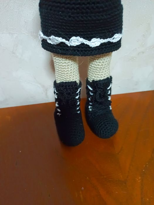 Вязаная кукла. .