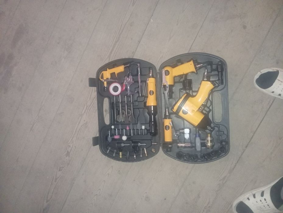 Пневмо инструменты новые, срочно нужны денги