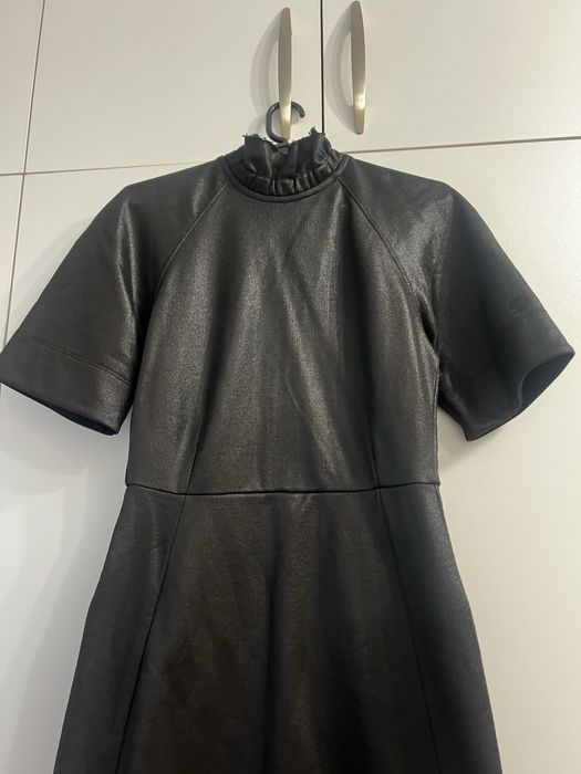 G-STAR лъскава импрегнирана дамска рокля по тялото