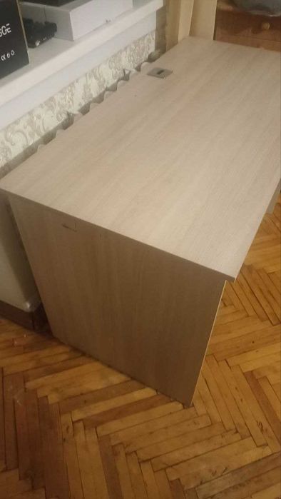 Компьютерный стол 120x60x75