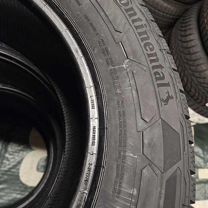 4 Нови зимни бусови гуми 235/65R16C Continental VaWinter 121/119R 10PR