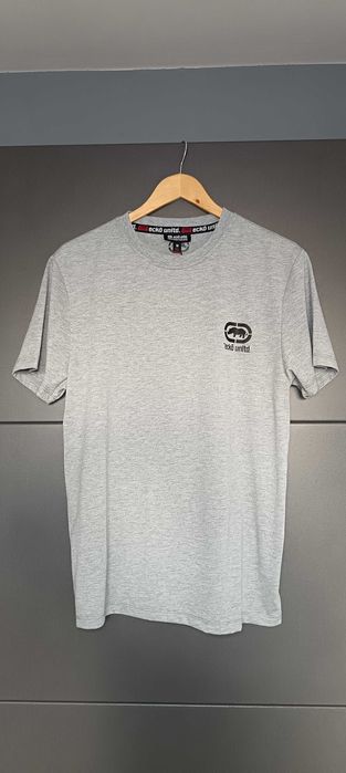 Мъжки тениски Karl kani, Tommy Hilfiger, Ecko unltd размер L и М