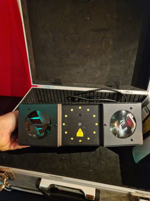 Lumini  , Beamz terminator 4. Ca noi