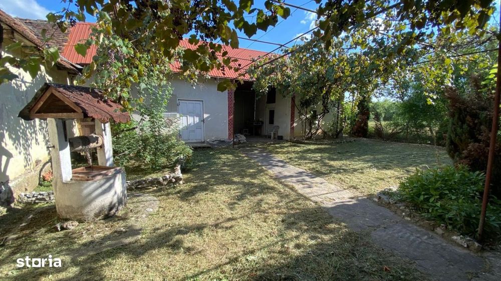 Casa de vanzare in comuna Sambata, judetul Bihor