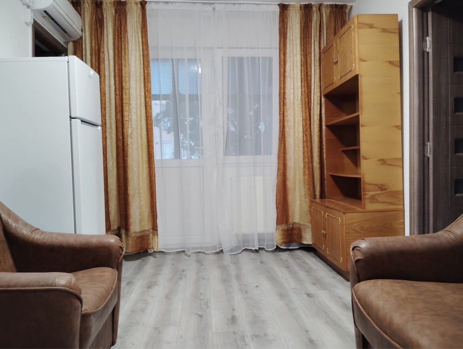 Inchiriez apartament 2 camere renovat Alexandria
