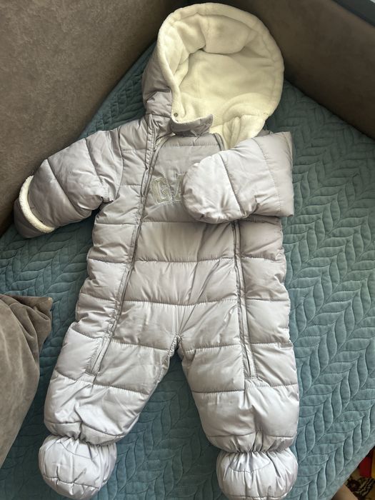 Детский комбинезон весенний