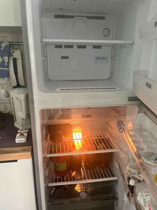 Холодильник Samsung