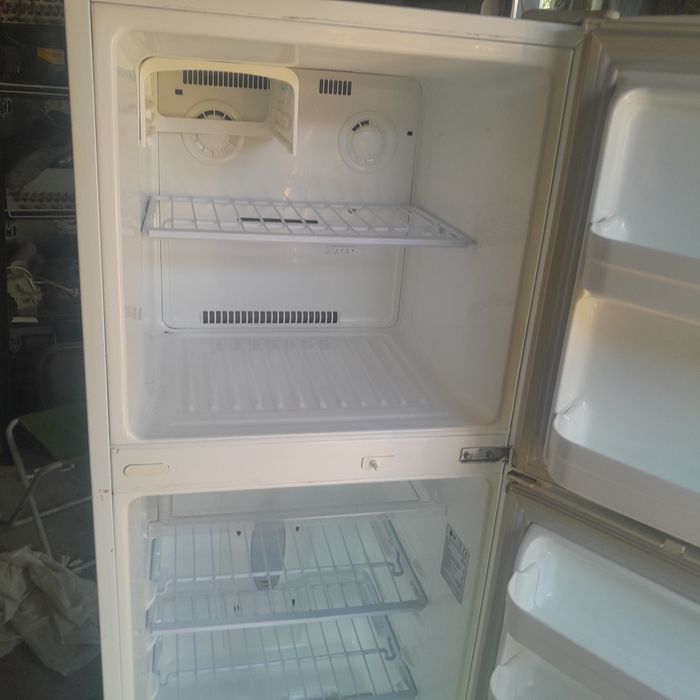 Продам холодильник лдж