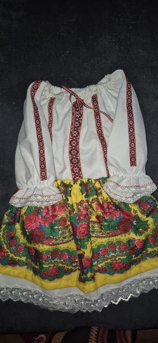 Costum popular fete 3-4 ani