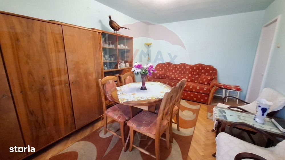 Apartament cu 2 camere de vanzare -Piata Victoriei Targu Mures