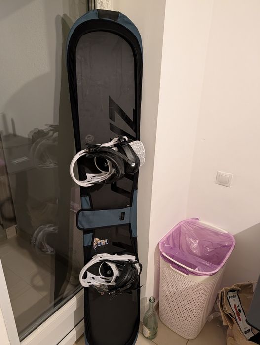 Echipament complet snowboard - Placa, Costum, Casca, Ochelari, Manusi