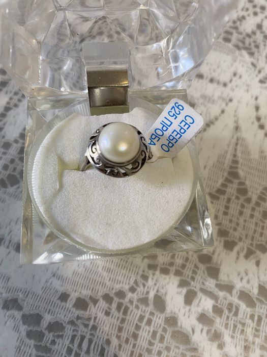 Продаю кольцо