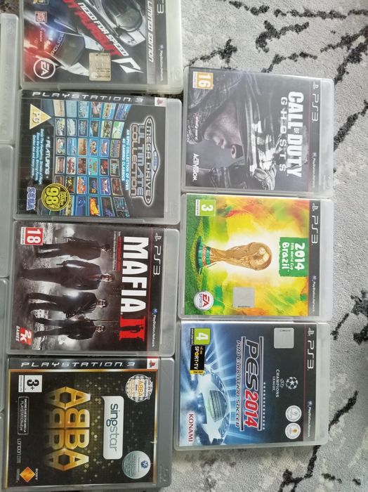 PlayStation 3  + 3 manete și jocuri