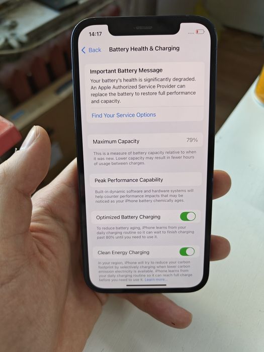 iPhone 12 64гб продам