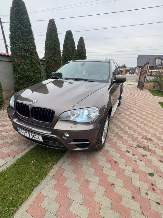 BMW x5 , 3.0 , 245 cai , an 2010