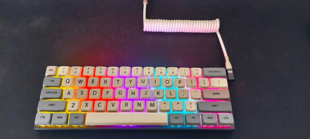 Tastatura Marvo KG903 cu taste custom si cablu spiralat