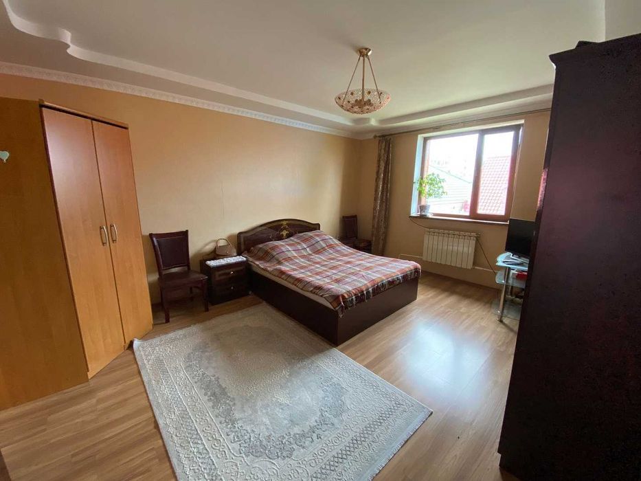 Продаётся уютный коттедж 12 мкр