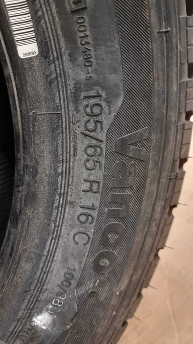 Anvelope 195/65R16C Continental