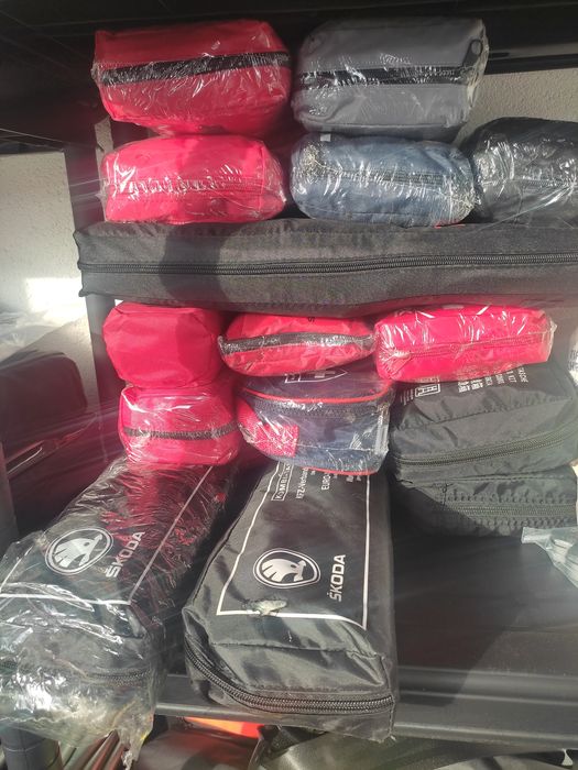 Trusa medicala auto nouă