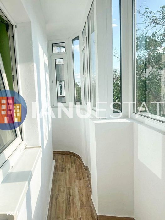 Timpuri Noi 10` Metrou Nerva Traian Vitan Mall Parcare PetFriendly