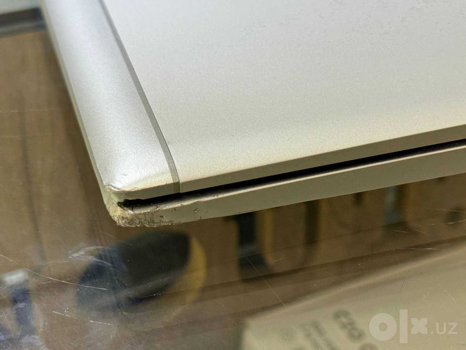 HP EliteBook 830 G8 Core i7-1185G7 vPRO ram 8 gb ssd 256 gb
