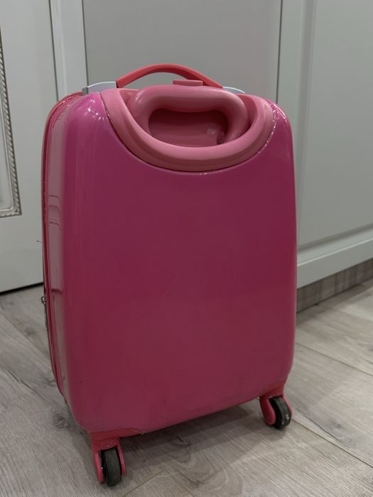 Детский чемодан