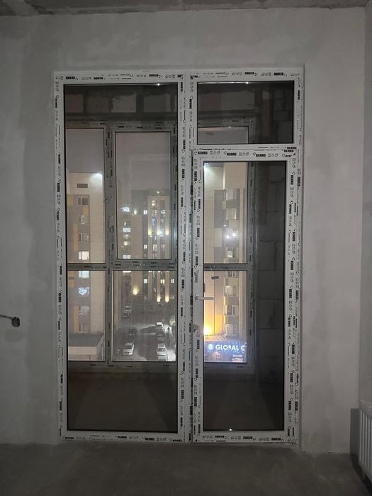 Пластиковые двери и окна REHAU