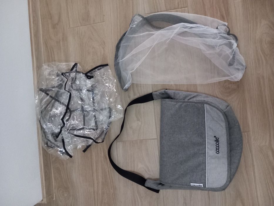 Vând cărucior Coccolle Ambra 3 în 1