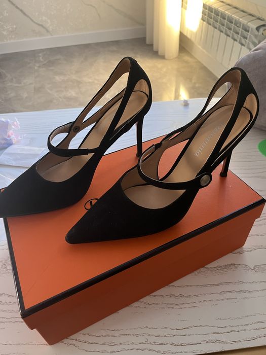 Туфли женские черные