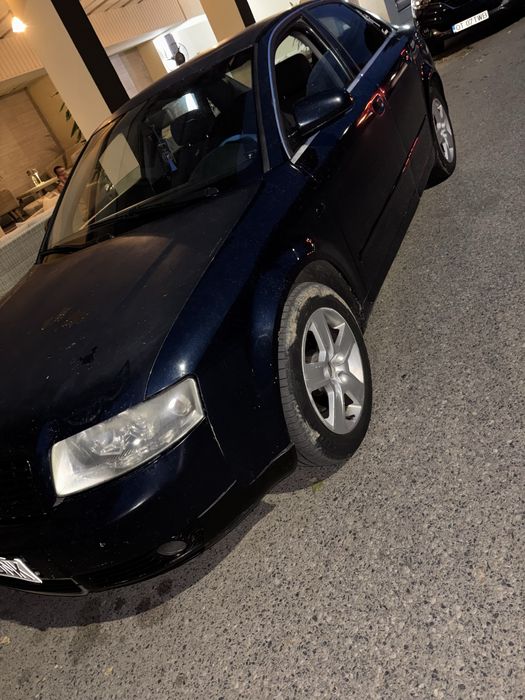 AUDI A4 Avant 2004 — imagine 2