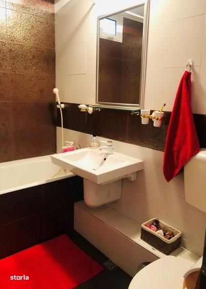 Apartament 4 camere | Calea Mosilor | Metrou 10’ | Centrala proprie