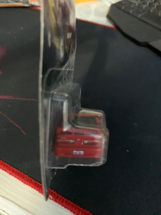 HotWheels машинка