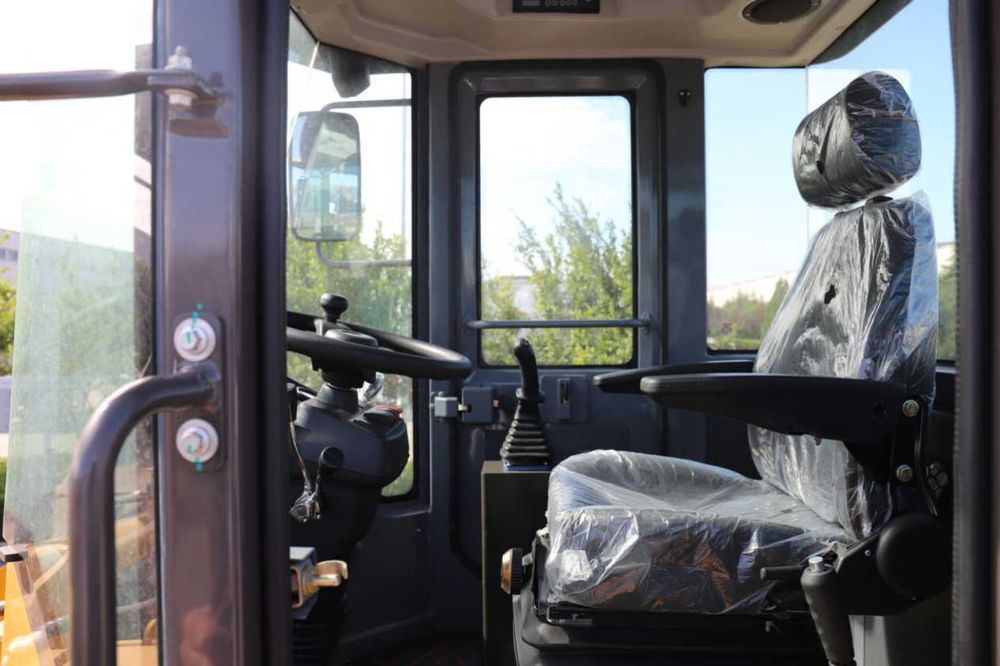 Фронтальный Погрузчик LOVOL FL920H