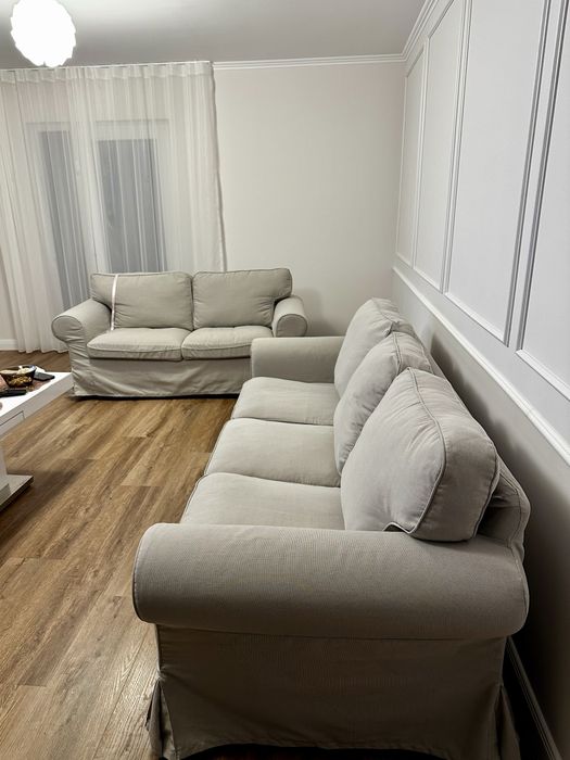 Set canapele IKEA EKTORP – 2 locuri + 3 locuri, huse detașabile