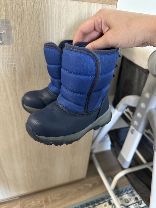 Кросовки и ботинки на мальчика