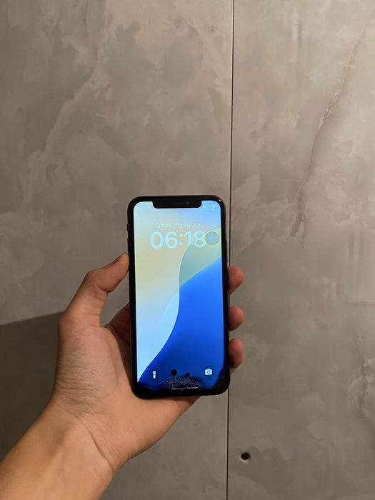 Продам срочно iPhone Xs 64GB