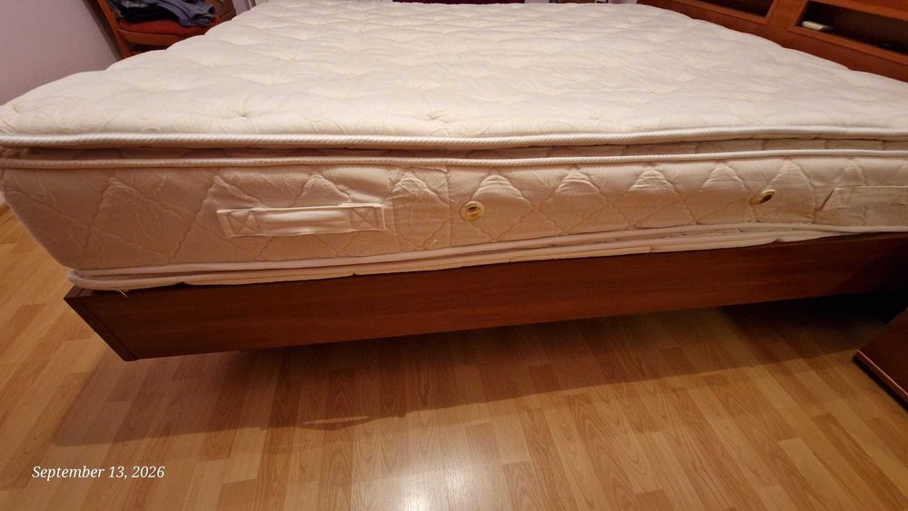 Продавам Двулицев Матрак "НАНИ" 180/200см