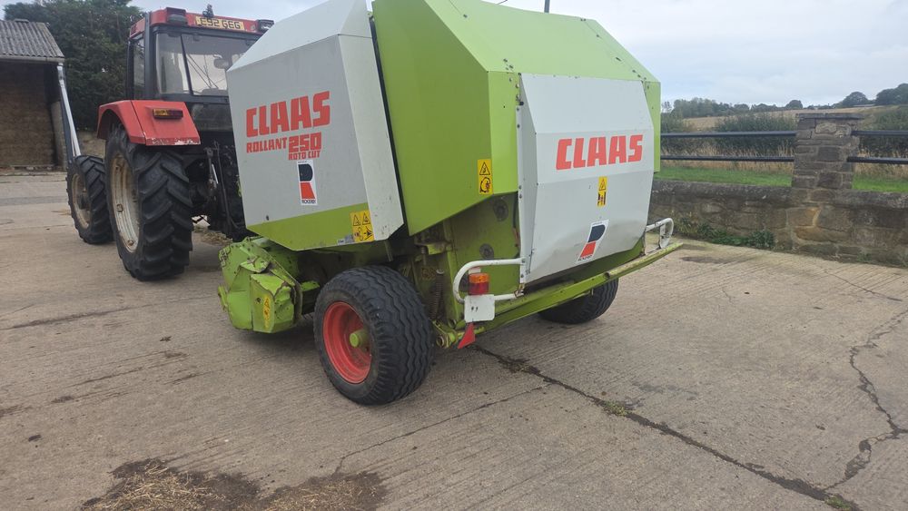 Presa baloti Claas Rollant 250 roto cut