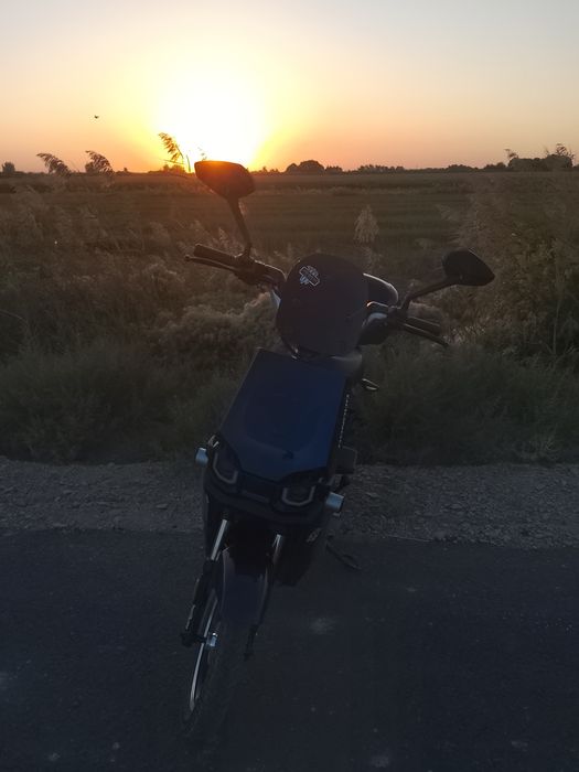 Скутер Drongo TK