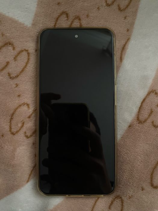 Продам телефон..