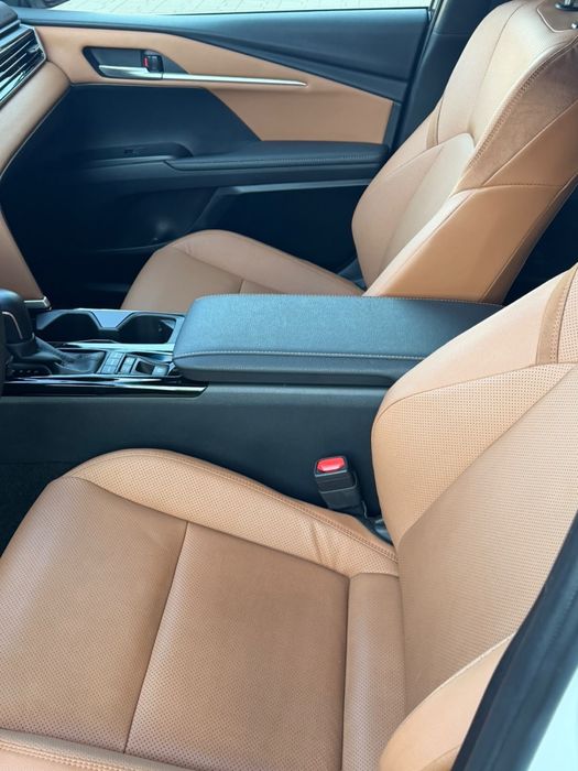 Toyota camry hybrid